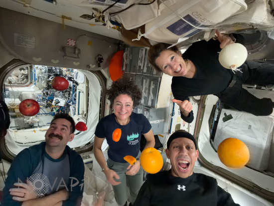 Sophie Adenot dans la station spatiale internationale - 04-2026