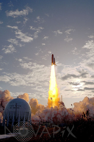 Décollage de la navette Discovery STS-53 12/1992