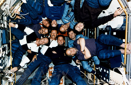 Equipages dans Spacelab 06/1995