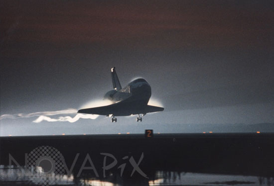 Atterrissage de la navette Columbia (STS-80) 07/12/1996