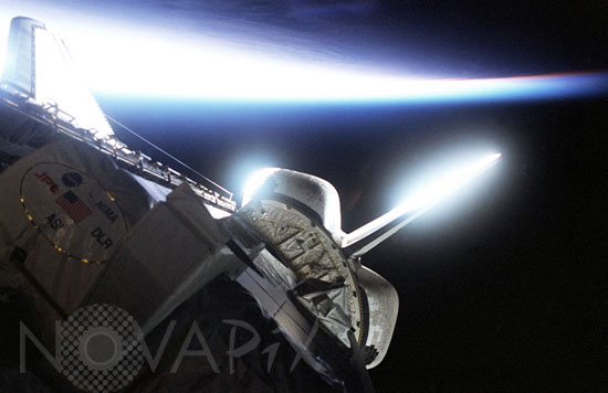Space shuttle Endeavour orbits Earth. Feb 2000