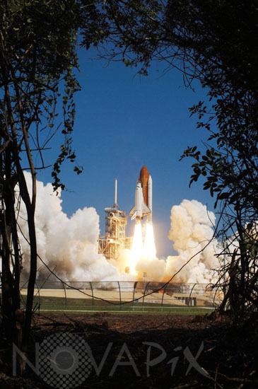 Launch of Space Shuttle Discovery Jul 26 2005