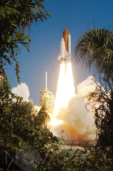 Launch of Space Shuttle Discovery Jul 26 2005