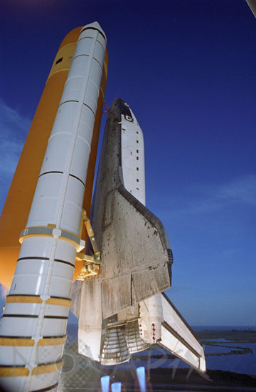 Launch of the space shuttle Atlantis 06/2007