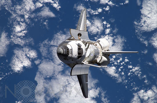 Navette Discovery STS-120 vue d'ISS 10-2007