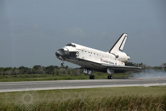 Landing of Space Shuttle Endeavour in July 2009