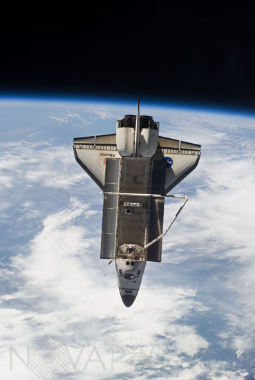 Atlantis leaves the International Space Station - 05/2010
