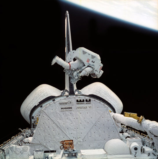 Bruce McCandless II EVA 02/1984