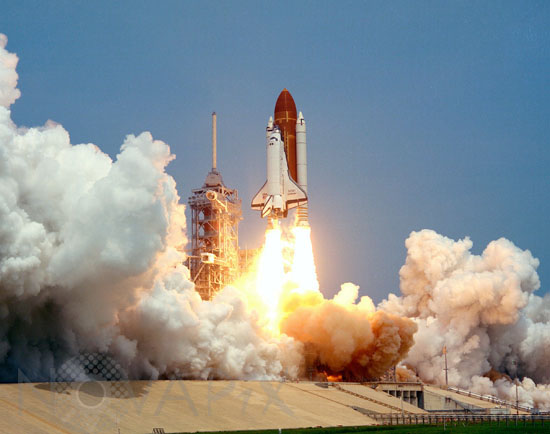 Décollage de la navette Challenger STS-51-B 04/1985
