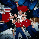 Equipage STS-91 dans la navette Discovery 06/1998