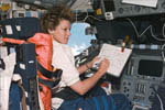 E. Collins à  bord de Columbia 07/1999