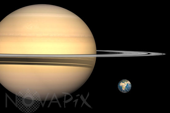 Comparaison de tailles: la Terre et Saturne
