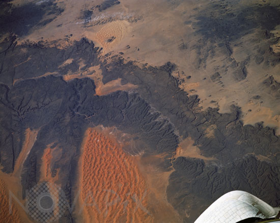 Désert algérien vu depuis la navette Columbia 1993