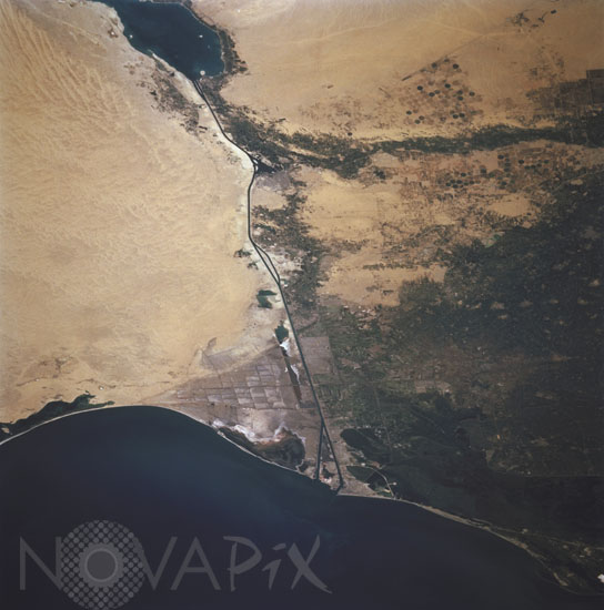 Le canal de Suez vu par la navette spatiale Columbia 07/1997