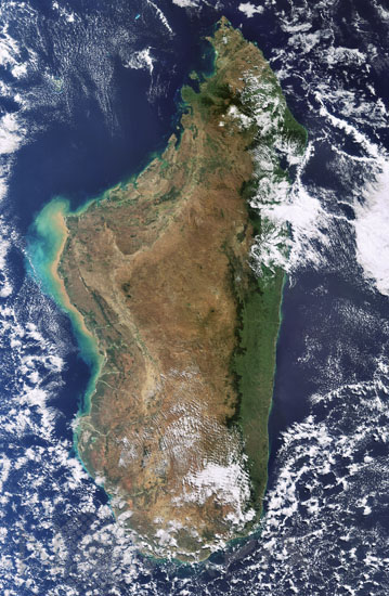 Madagascar vue par le satellite ENVISAT