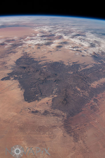 Massif du Tibesti (Tchad) vu depuis ISS