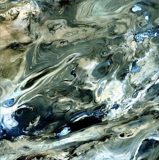 Grand desert salé, Iran, vu par Landsat-7
