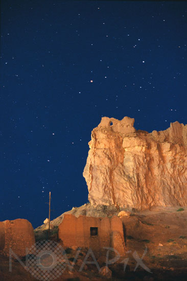 Ciel étoilé sur le château de Shavaz