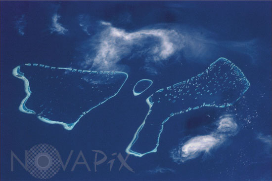 Atolls of Felidu, Wataru and Mulaku - Maldives