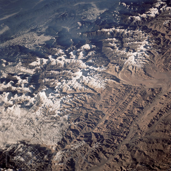 Mont Everest vu par la navette Columbia 10/1993