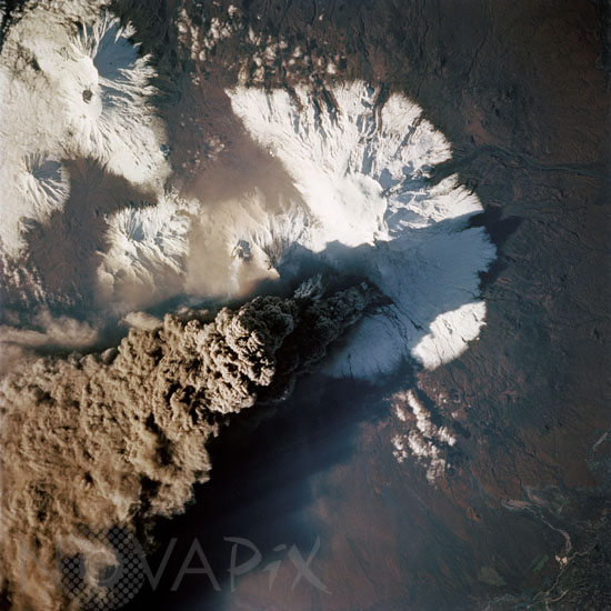 Kliuchevskoi volcano eruption 09/1994