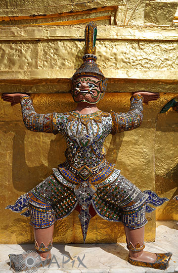 Wat Phra Kaeo - Chedi Doré - Détail