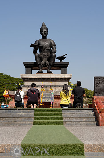 Statue of King Ramkhamhaeng the Great - Sukhothai