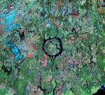 Cratère Manicouagan vu par Landsat 7