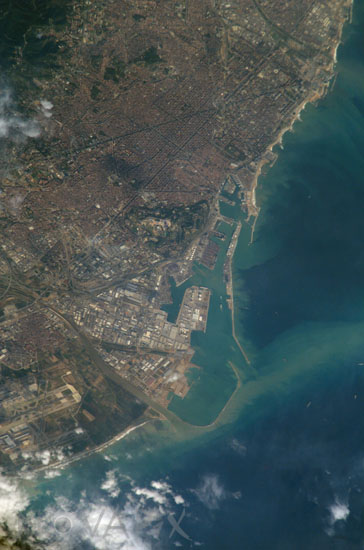 Barcelone vue vue depuis la station spatiale internationale