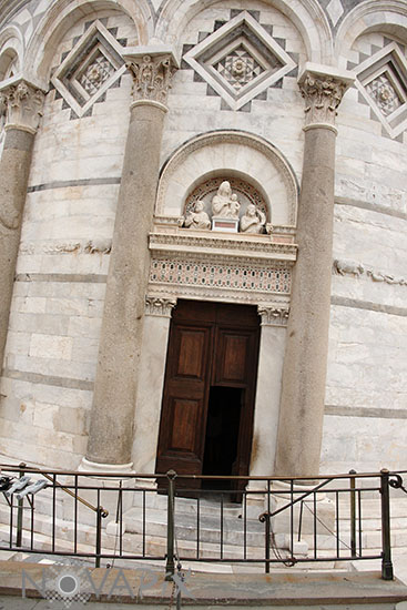 Leaning Tower of Pisa - Italy