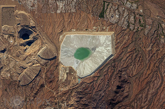 Twin Buttes Open pit Copper mine - Arizona