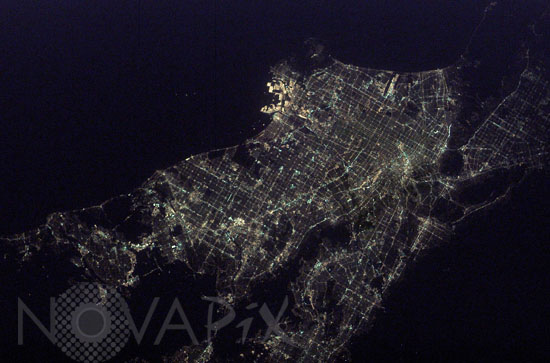 Los Angeles, Californie (USA) vu la nuit depuis ISS. 2003