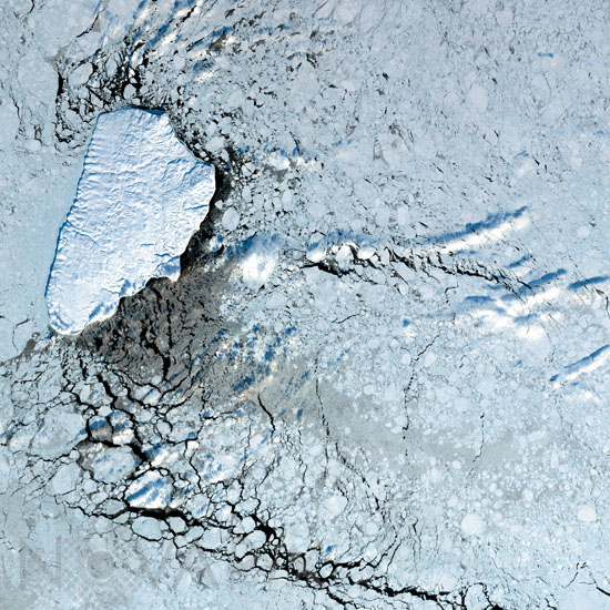 Ile Akpatok, Québec, vu par Landsat-7