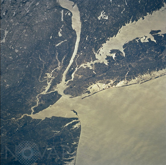 New York et Long Island vues de l'espace