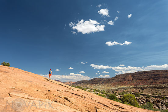 Hiking in Arches National Park - Utah