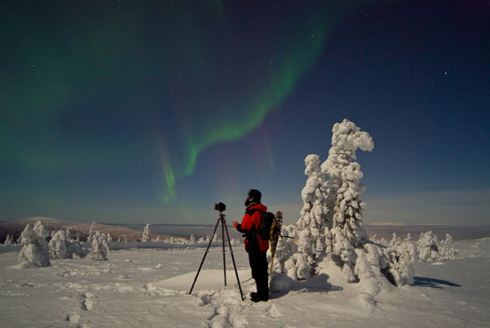Aurore boréale et photographe - Finlande -