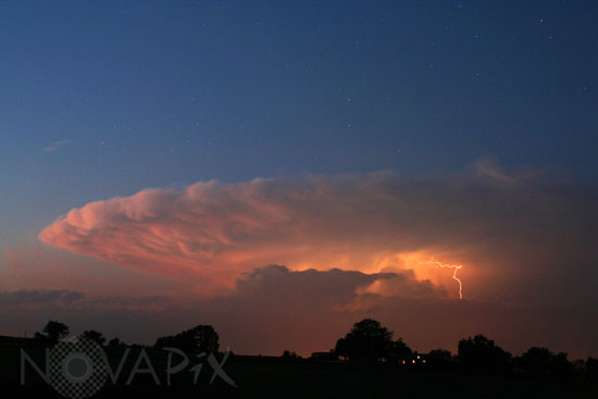 Orage sous les étoiles