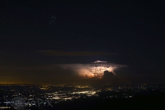 Lightning under the stars