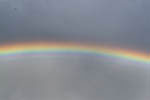 Arc-en-ciel avec arcs surnuméraires