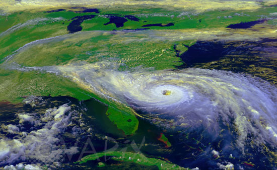 Ouragan Hugo vu par satellite
