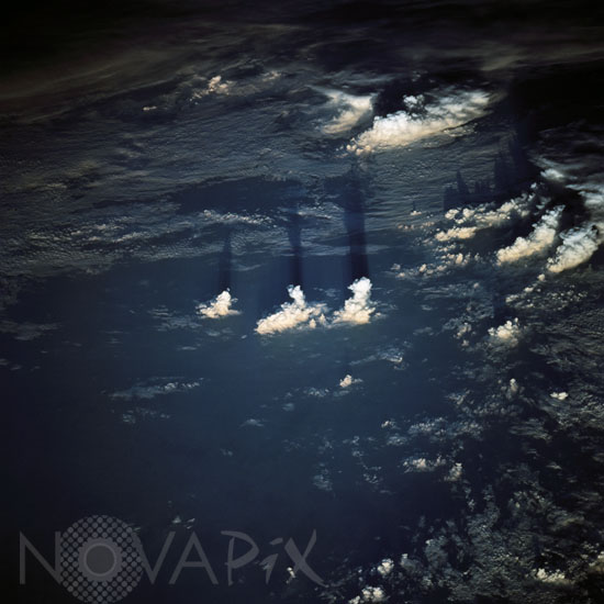 Nuages d'orage vus par la navette Discovery