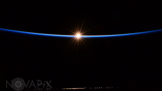 Lever de soleil vu depuis la station spatiale internationale