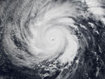 Typhon Faxai vu par satellite 12/2001