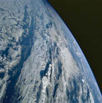 Nuages sur l'océan Indien 02/2001