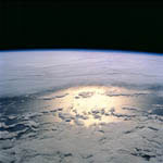 Nuages vus depuis Endeavour 02/2000