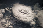 Cumulonimbus vu de l'espace