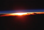 Coucher de soleil vu depuis la navette Columbia