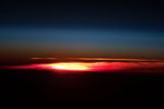 Atmosphère de la Terre et coucher de soleil 