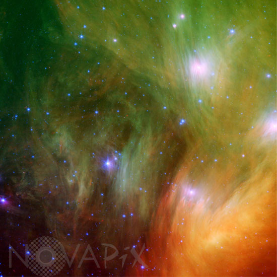Amas ouvert des Pleiades vu en infrarouge