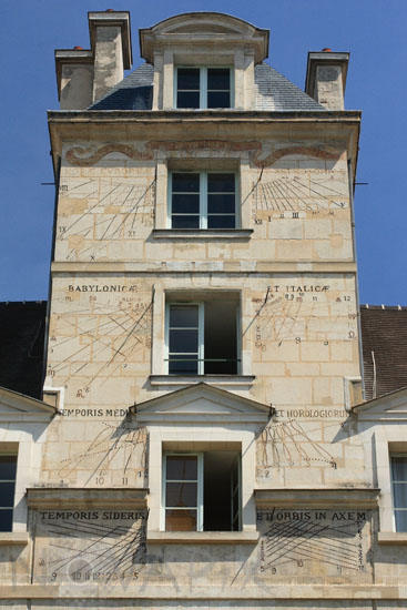 Cadran solaire du Lycée Louis le Grand à Paris